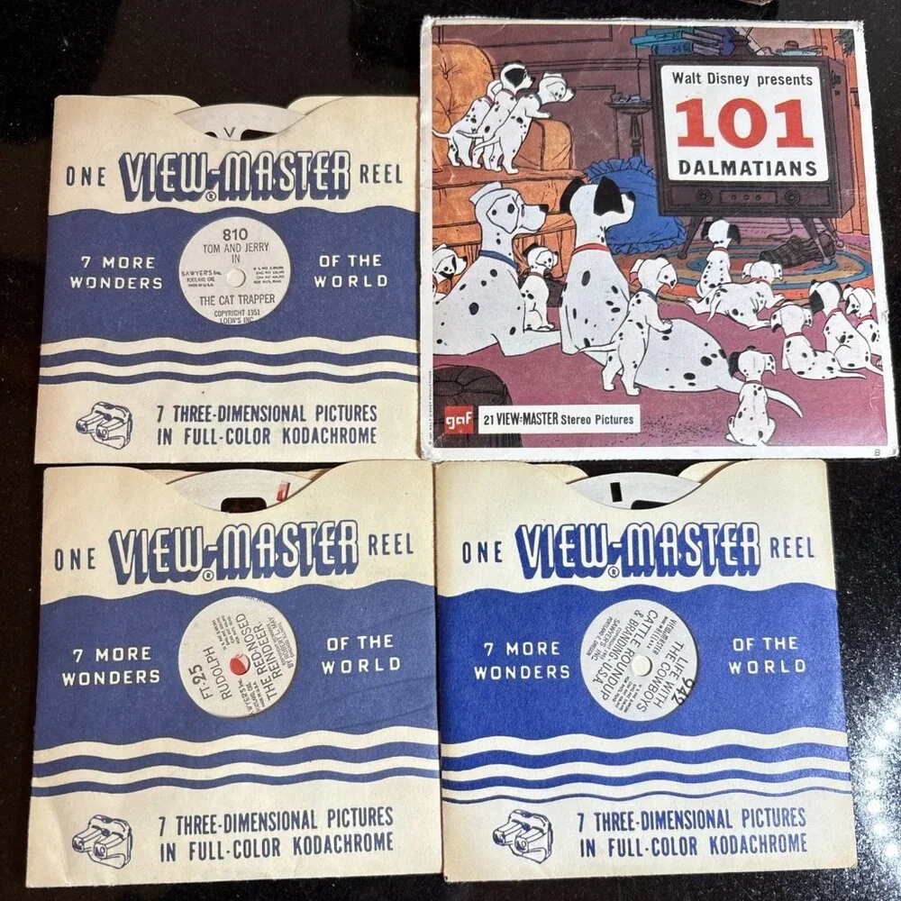View Master Stereoscope Lot w Storage Box 4 Reels 1950s Vintage Bakelite Sawyers